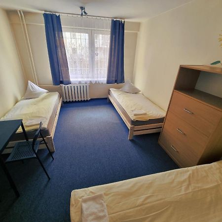 Wilanow House Hostel วอร์ซอ ภายนอก รูปภาพ